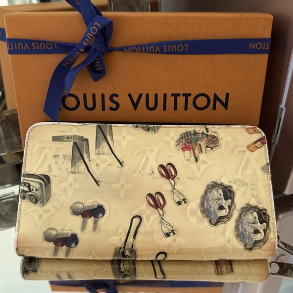 LOUIS VUITTON Zippy Wallet AUTHENTIC - Picture 1 of 10